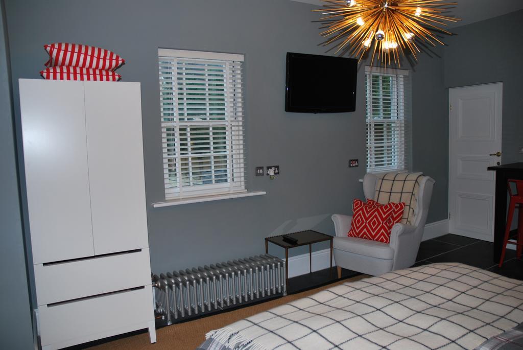 Montpellier House Bed & Breakfast Newport Pagnell Ngoại thất bức ảnh
